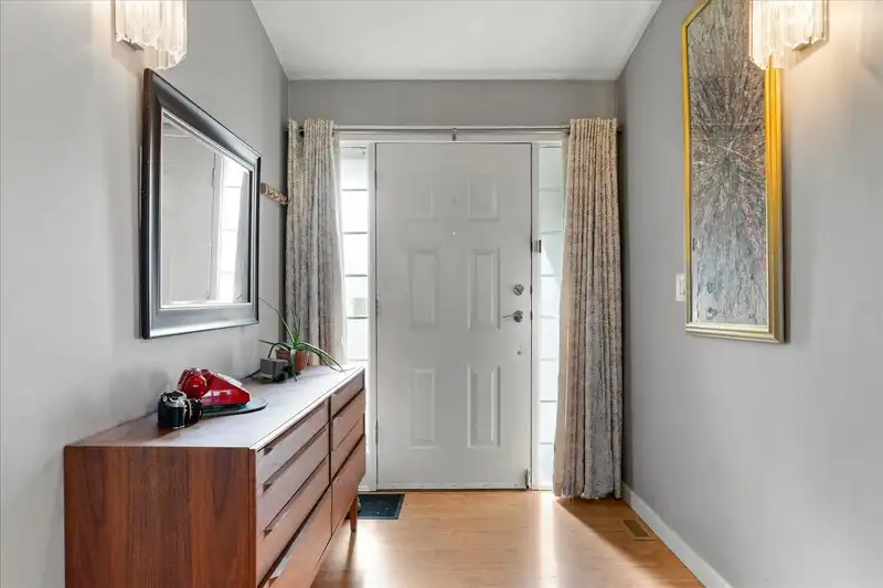 46455 UPLANDS ROAD - photo 3 of 40