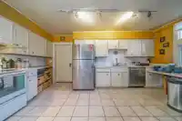1989 W KING EDWARD AVENUE - thumbnail 13
