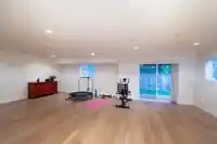 10 ASHWOOD DRIVE - thumbnail 19