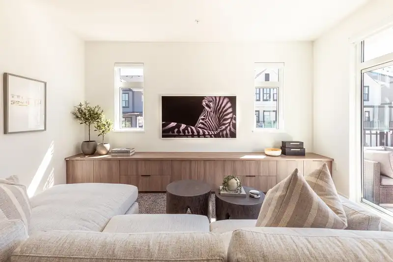 61 20164 81A AVENUE - photo 1 of 15