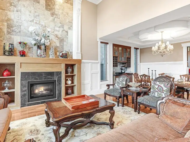 8260 GILBERT ROAD - photo 3 of 39