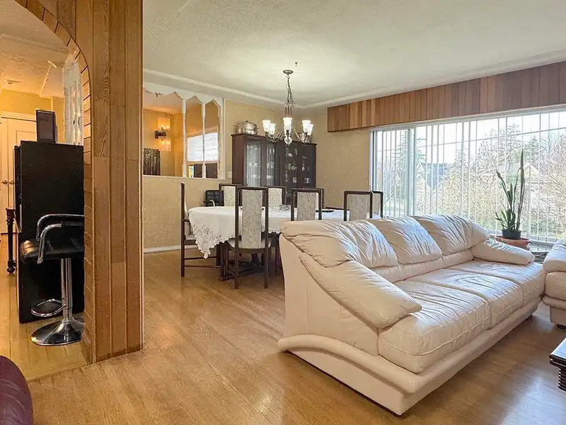 8140 LUCAS ROAD - photo 4 of 40