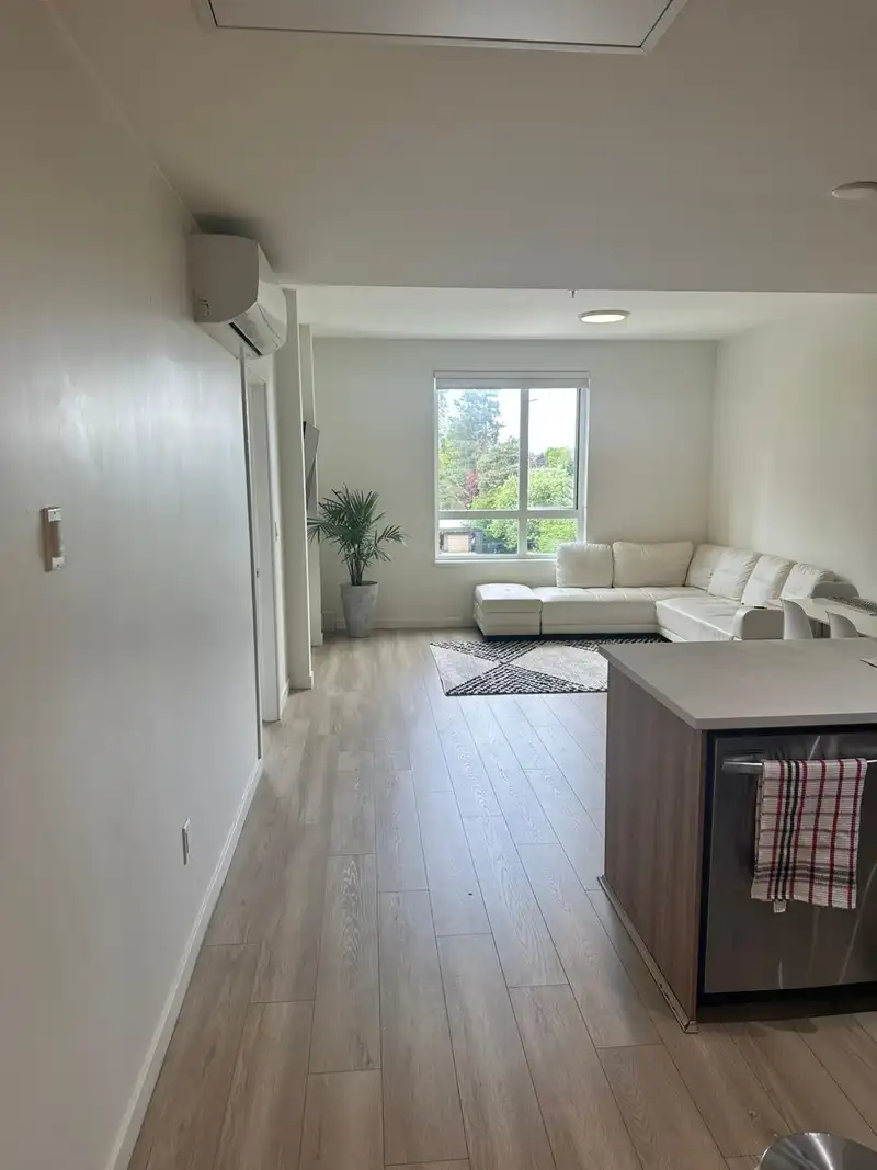 301 5420 208 STREET - photo 1 of 15