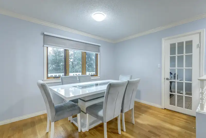 7554 FILEY DRIVE - photo 4 of 32