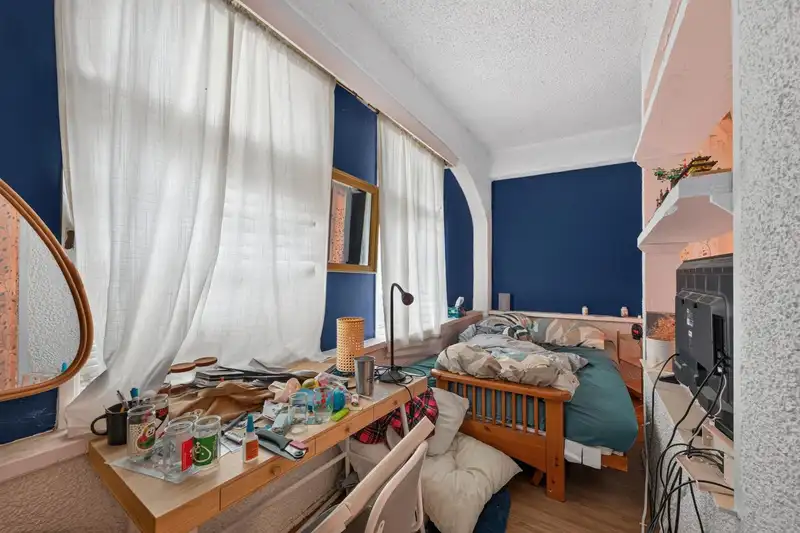 236 W 12TH AVENUE - photo 4 of 38