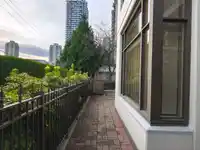 TH16 2089 ROSSER AVENUE - thumbnail 18