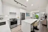315 20673 78 AVENUE - thumbnail 1