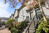 113 4238 ALBERT STREET - thumbnail 1