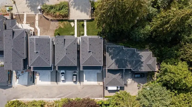 3409 VICTORIA DRIVE - photo 3 of 38