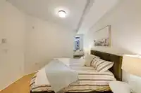 213 20695 EASTLEIGH CRESCENT - thumbnail 9