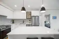 416 8117 200A STREET - thumbnail 11