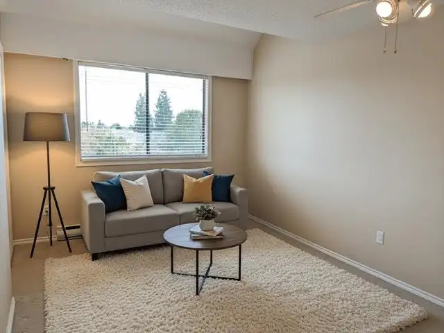 408 8120 COLONIAL DRIVE - photo 4 of 24