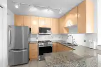 706 8460 GRANVILLE AVENUE - thumbnail 6