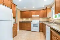 9415 212B STREET - thumbnail 7