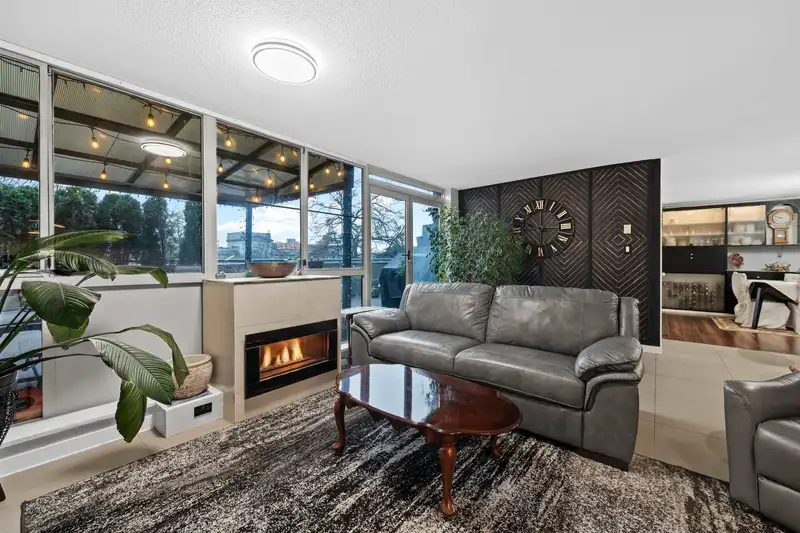 403 1159 MAIN STREET - photo 1 of 40