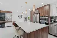 17886 59A AVENUE - thumbnail 5