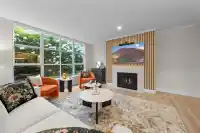 103 3399 CAPILANO CRESCENT - thumbnail 1
