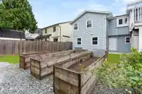 9484 209B CRESCENT - thumbnail 30
