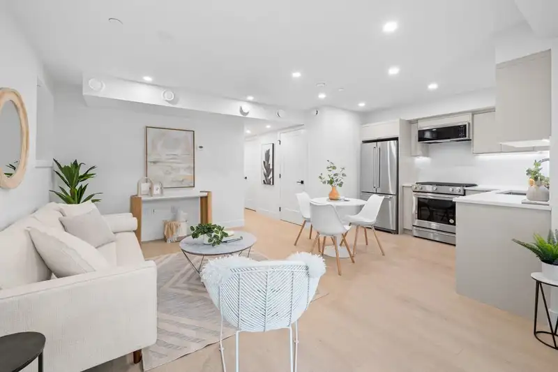 101 2135 E PENDER STREET - photo 2 of 19
