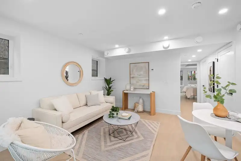 101 2135 E PENDER STREET - photo 3 of 19
