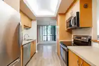 202 10899 UNIVERSITY DRIVE - thumbnail 1