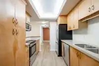 202 10899 UNIVERSITY DRIVE - thumbnail 3