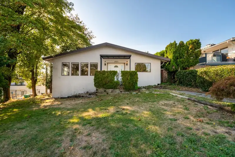 4325 MAHON AVENUE - photo 2 of 33