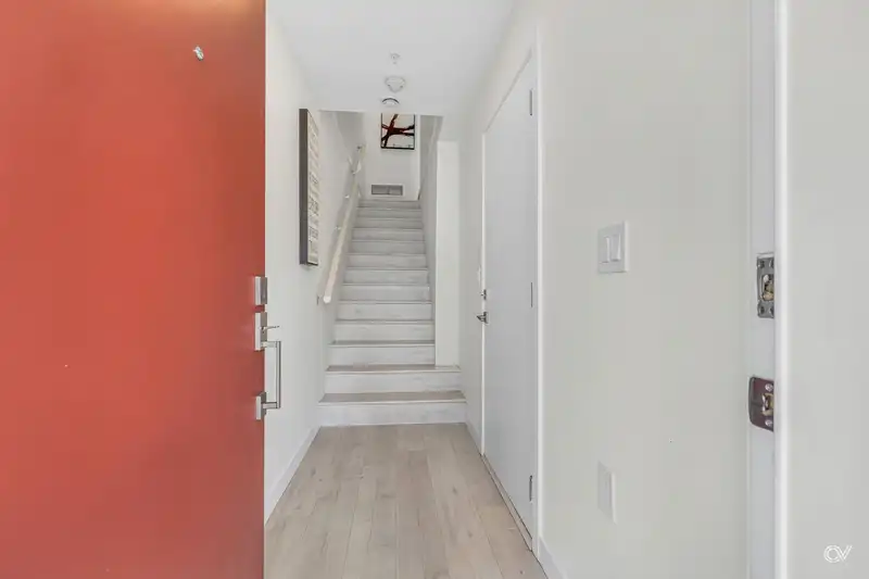 17 19628 55A AVENUE - photo 4 of 26