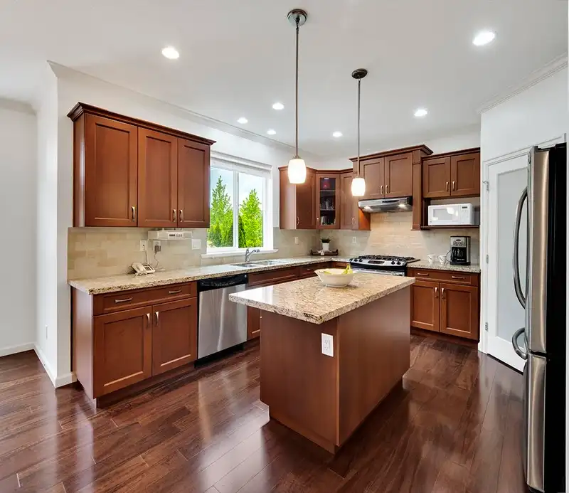20848 71B AVENUE - photo 4 of 39