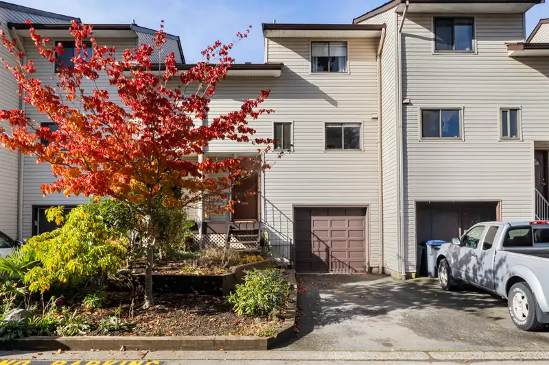 108 9264 122 STREET - photo 1 of 37
