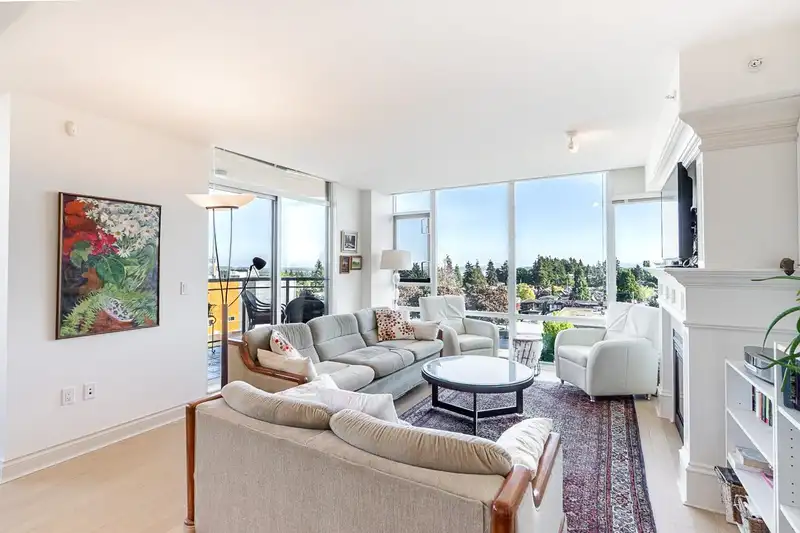 603 15445 VINE AVENUE - photo 1 of 40