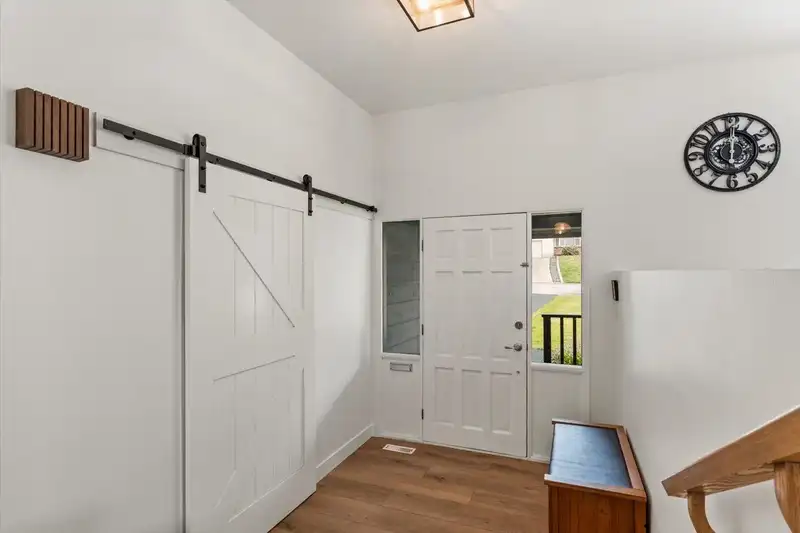 2239 CARLETON PLACE - photo 4 of 36
