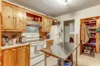 4288 200 STREET - thumbnail 4