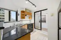 802 1367 ALBERNI STREET - thumbnail 11