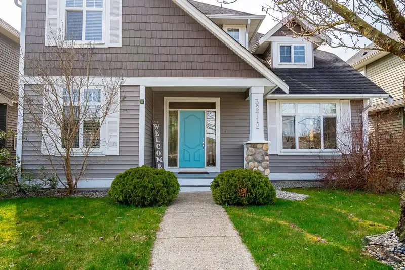 32712 TUNBRIDGE AVENUE - photo 4 of 36