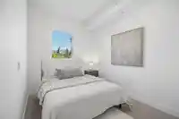 321 422 E 3RD STREET - thumbnail 13