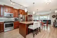 105 8157 207 STREET - thumbnail 3