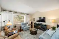 8850 213A PLACE - thumbnail 10