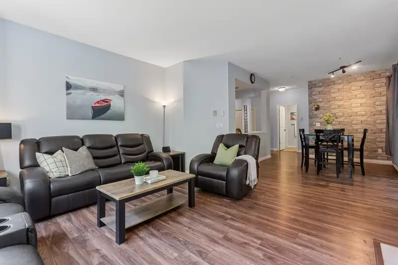 111 20897 57 AVENUE - photo 4 of 15