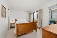 6 5730 CARNARVON STREET - thumbnail 15
