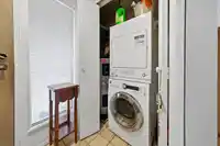 6 5730 CARNARVON STREET - thumbnail 20