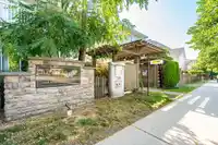 37 7388 MACPHERSON AVENUE - thumbnail 2