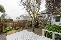 976 HABGOOD STREET - thumbnail 37