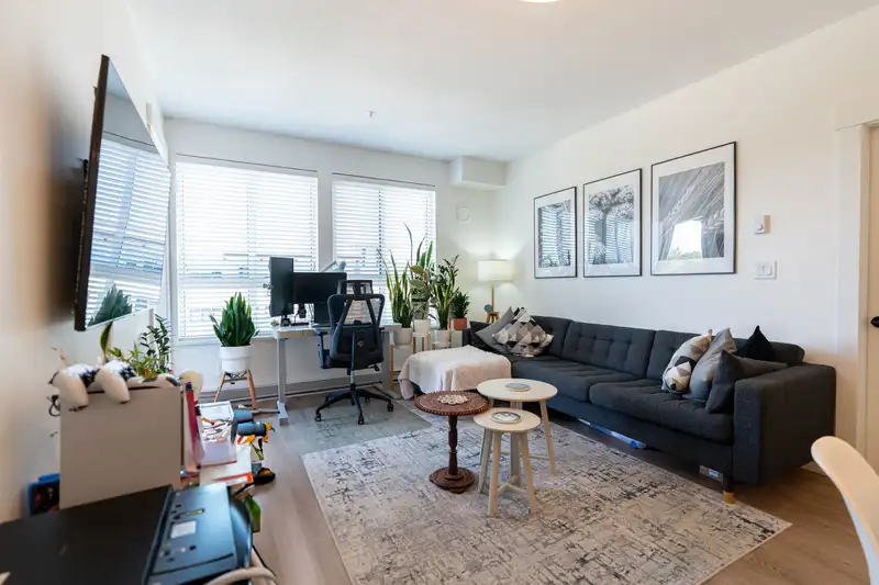 A410 20838 78B AVENUE - photo 3 of 23