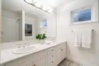 912 HABGOOD STREET - thumbnail 16