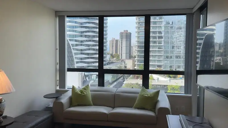 1406 938 SMITHE STREET - photo 1 of 1