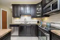 266 8328 207A STREET - thumbnail 11