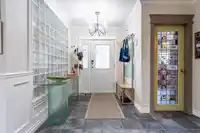 5823 HIGHFIELD DRIVE - thumbnail 2