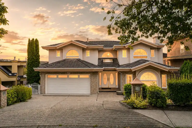 7586 SEQUOIA ROAD - photo 1 of 31