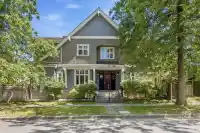 4188 BALACLAVA STREET - thumbnail 1